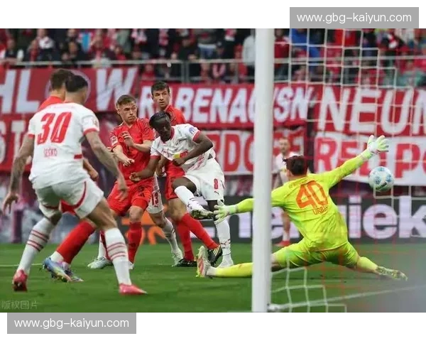 德甲南北之巅：拜仁与汉堡，那是关于王权与风骨的终极对决